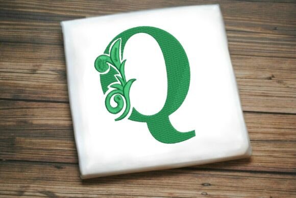 Flourished Leaf Monogram Q
